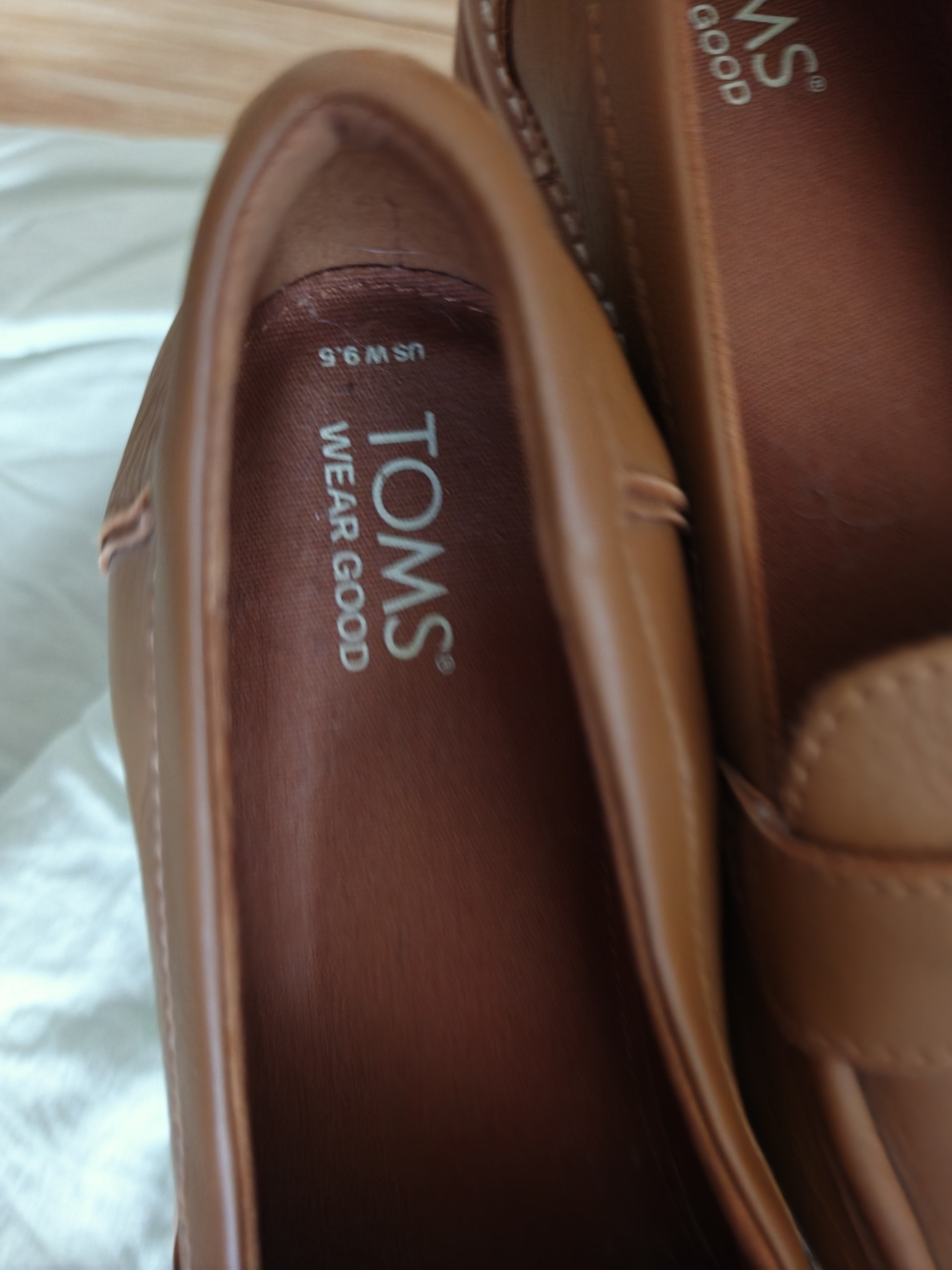 TOMS Women's Tan Leather Slip-On Loafers